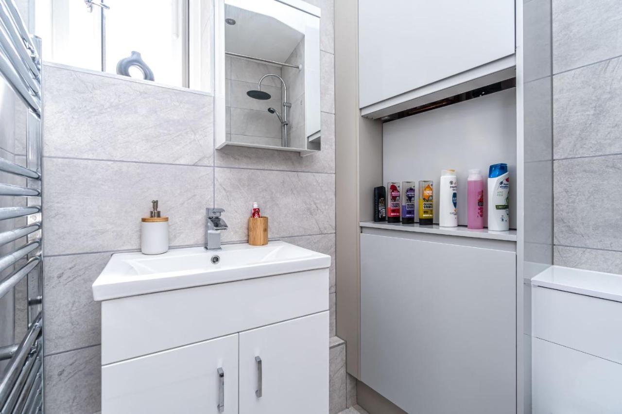 Modern Apartment In East London Ngoại thất bức ảnh